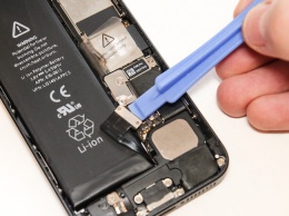 Владельцы iPhone подали в суд на Apple за замедление старых смартфонов