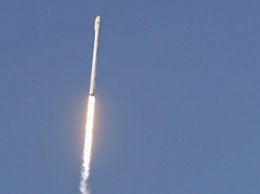 В Калифорнии запустили ракету Falcon 9