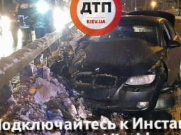 В Киеве водитель оставил погибшего пассажира на месте ДТП (ФОТО)