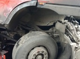 В Кропивницком произошло страшное ДТП: кабина грузовика превратилась в металлолом. ФОТО