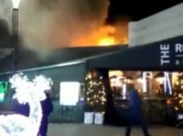 На Аркадии горел ресторан, а посетители седели до последнего (ФОТО, ВИДЕО)