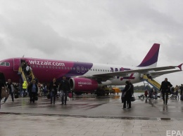 Открытие рейсов лоукостера Wizz Air из Киева в Лиссабон и Таллин перенесли на два месяца
