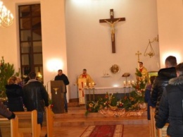Сегодня криворожане - прихожане католической и протестантских церквей празднуют Вигилию (ФОТО, ВИДЕО)
