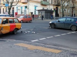 В Одессе участница аварии избила больного водителя, у которого отказали тормоза (ФОТО)