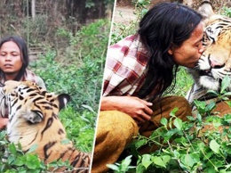 Знакомьтесь: человек и тигр, которые едят, спят и вообще живут вместе