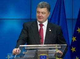 Украинцы назвали Порошенко "политиком года", а введение безвизового режима с ЕС - событием года