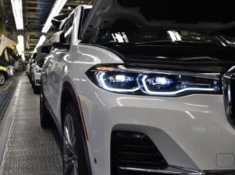 Новый огромный кроссовер BMW X7 уже появился на дорогах