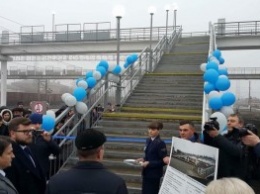 "Укрзализныця" открыла пешеходный мост на узловой станции за 67 млн грн