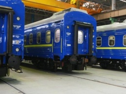 За последние два года КВСЗ построил для Укрзализницы 59 пассажирских вагонов (ФОТО)