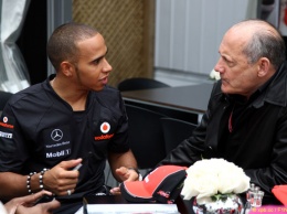 Хэмилтон и Деннис поборются за McLaren Сенны?