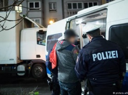 В Германии прошла массовая операция против нелегальной занятости
