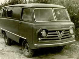 Легенда отечественного автопрома УАЗ-450 отмечает юбилей