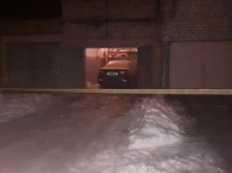 В Никополе прогремел взрыв у гаражей: пострадал депутат