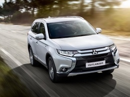 Объявлены российские цены на бюджетные версии Mitsubishi Outlander