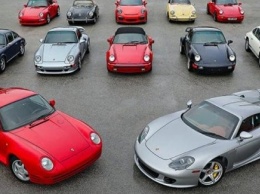 Коллекцию из 12 культовых Porsche пустят с молотка