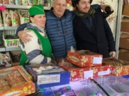 Фотофакт: В запорожские магазины нагрянули необычные покупатели