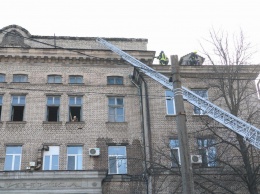 Пожар в Днепре: в поликлинике произошло замыкание проводки