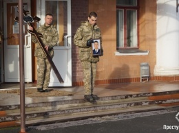 Николаевцы простились с 22-летним десантником, погибшим в зоне АТО