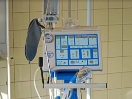 Музыканты передали харьковской больнице аппарат ИВЛ для детей