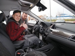 Роман Зозуля получил новенький BMW от спонсора Альбасете