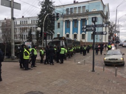 В Киеве полиция пререкрыла несколько улиц из-за массовых акций