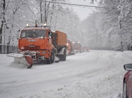 В Москве из-за снегопадов уровень погодной опасности подняли до "оранжевого"