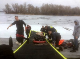 В Днепропетровской области регулярно проваливаются под лед рыбаки