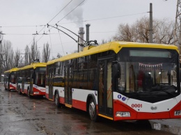 Первый рейс: белорусские троллейбусы вышли на улицы города, усилив маршрут №9