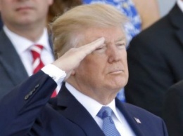Хлеба и зрелищ: Трамп требует от Пентагона военный парад