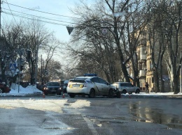 Полиция Николаева разыскивает свидетелей ДТП с участием "Приуса" и "Ниссана"