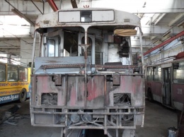 В Алчевске троллейбусное депо осталось почти без сотрудников