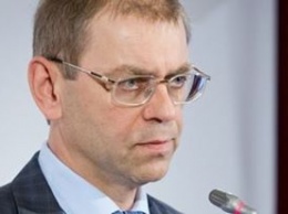 Профильный комитет Рады решил обратиться к Порошенко, Гройсману и Парубию из-за промедления с утверждением ГОЗ-2018