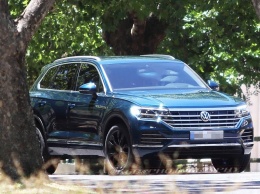 Рассекречен облик нового поколения внедорожника Volkswagen Touareg