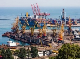 Вице-премьер ждет утверждения новой методики расчета портовых сборов в апреле