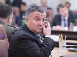 Кистион, Жданов и Аваков - рекордсмены по отдыху среди министров