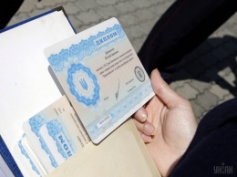 Иностранец с «украинским дипломом» 15 лет притворялся адвокатом
