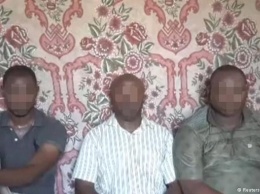 В Нигерии исламисты из "Боко Харам" отпустили 13 заложников