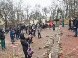 Одесситы требуют снизить цены на проезд в маршруткахОдесситы требуют снизить цены на проезд в маршрутках