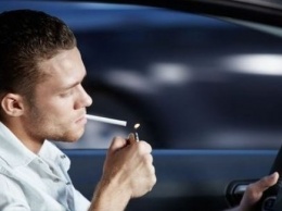 Курение в машине считается серьезным нарушением