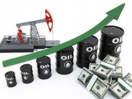 Цены на нефть растут, Brent подорожала почти до $63 за баррель