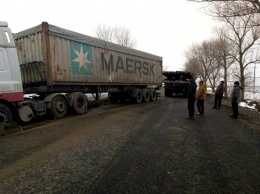 Автодорога Рени - Джурджулешты была блокирована зерновозом