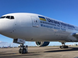 Первый Boeing 777 получил украинскую регистрацию
