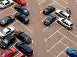 Киевские автолюбители обсудили итальянские парковки