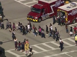 В результате стрельбы в школе во Флориде есть погибшие