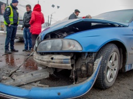 ДТП в Днепре: в результате аварии пострадала женщина