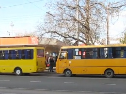 "Убогие автобусы, в которые можно задохнуться": симферопольцы жалуются на городской транспорт