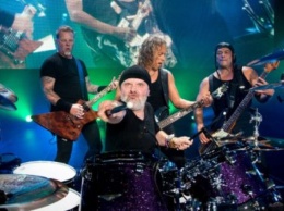 Группа Metallica получит