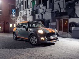 Сто пятидверных MINI пополнят каршеринговый парк YouDrive