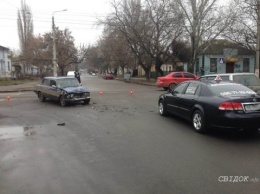 На Большой Морской столкнулись сразу три автомобиля, есть пострадавшие