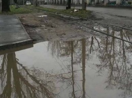 Дороги на Слободке: местные жители обращаются к городским властям